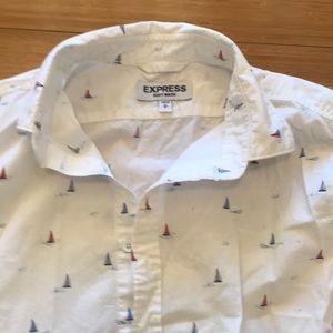 Men’s small express button down